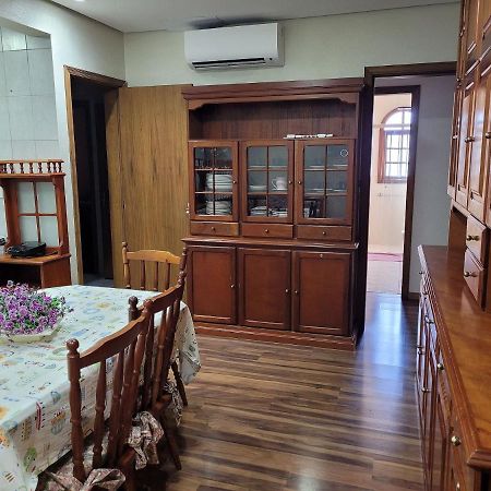 Ap. De 4 Quartos Com Ar A 150M Da Rua Coberta Gramado Kültér fotó