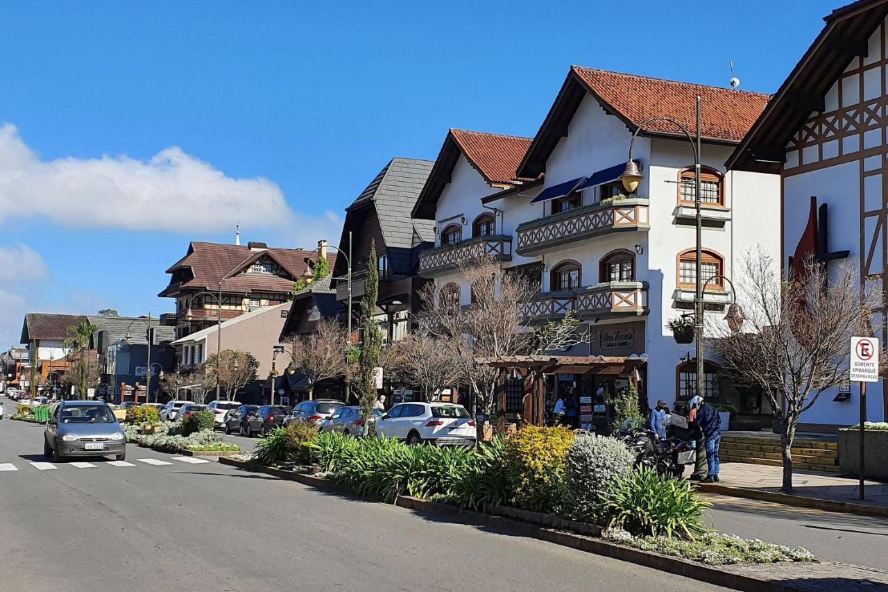 Ap. De 4 Quartos Com Ar A 150M Da Rua Coberta Gramado Kültér fotó