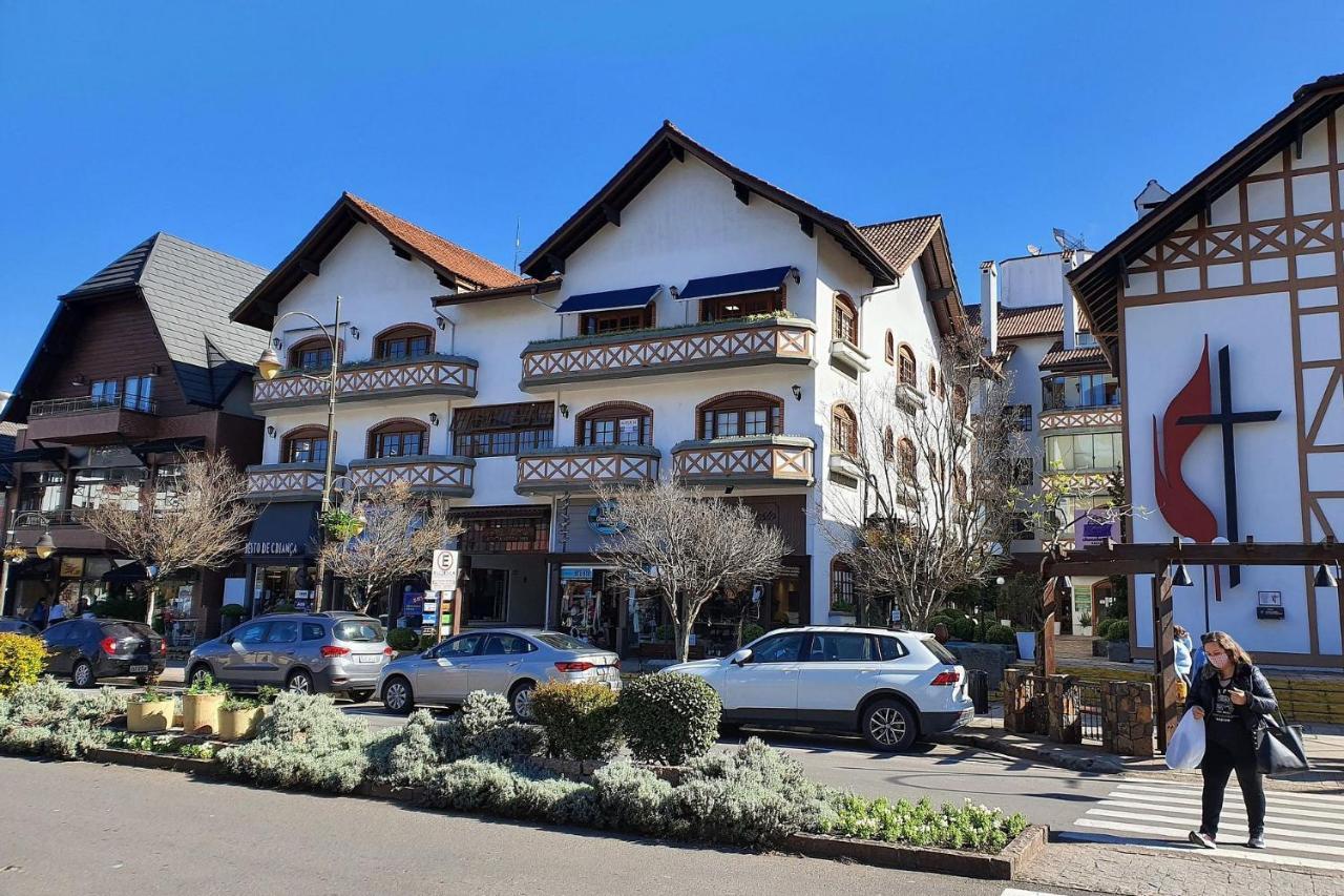 Ap. De 4 Quartos Com Ar A 150M Da Rua Coberta Gramado Kültér fotó